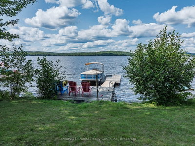 1401 Hodgson Road • Dysart et al, ON photo 2