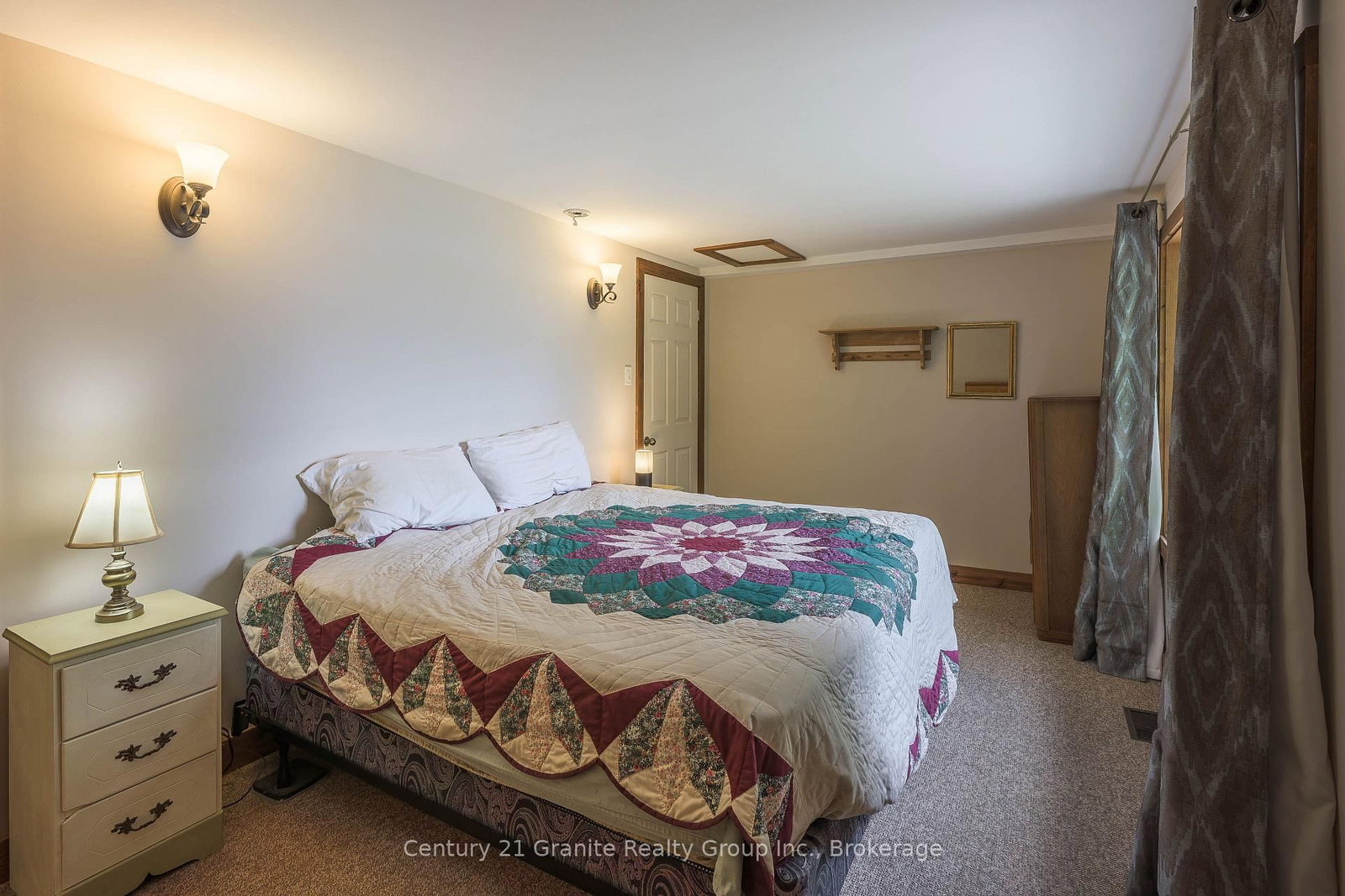 1401 Hodgson Road • Dysart et al, ON photo 21