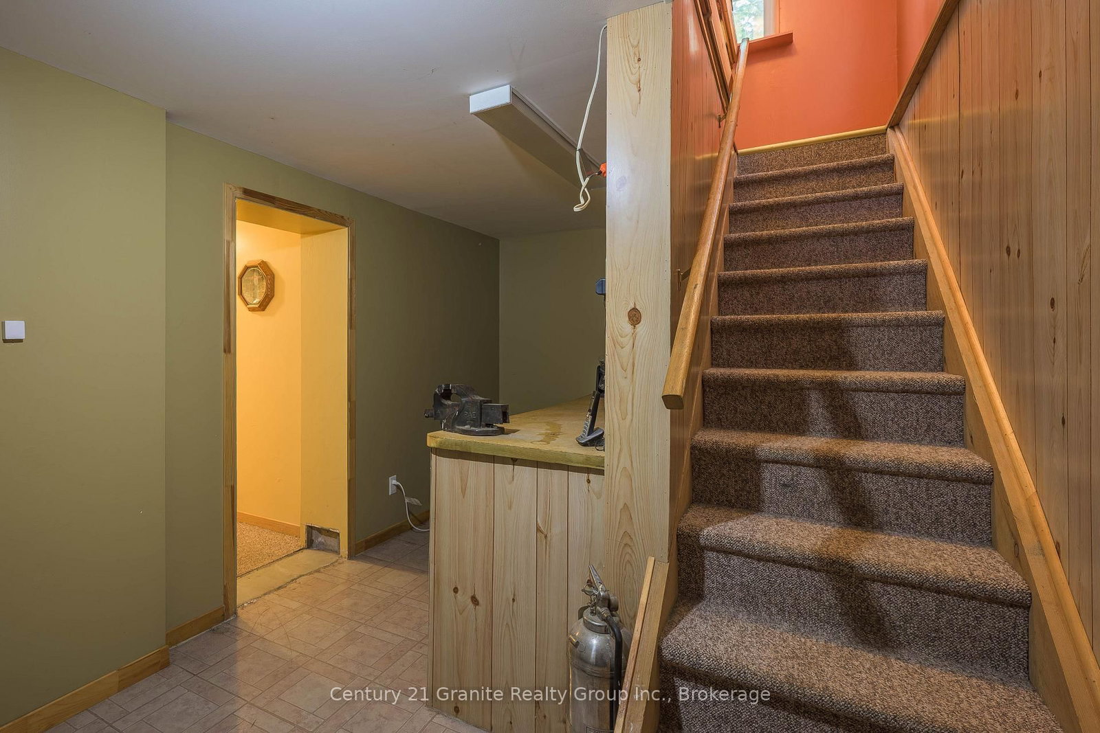 1401 Hodgson Road • Dysart et al, ON photo 35