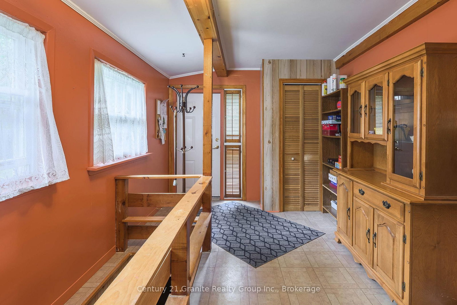 1401 Hodgson Road • Dysart et al, ON photo 5