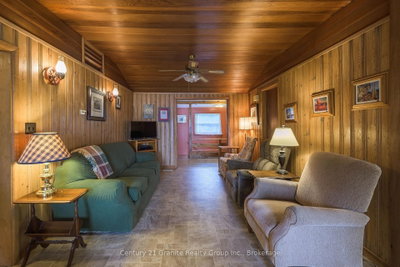1401 Hodgson Road • Dysart et al, ON photo 7