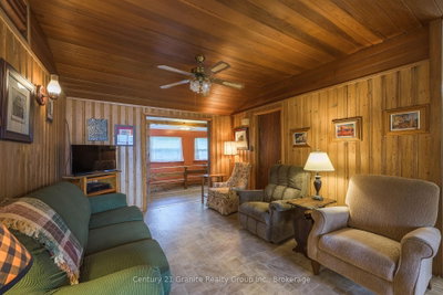 1401 Hodgson Road • Dysart et al, ON photo 8