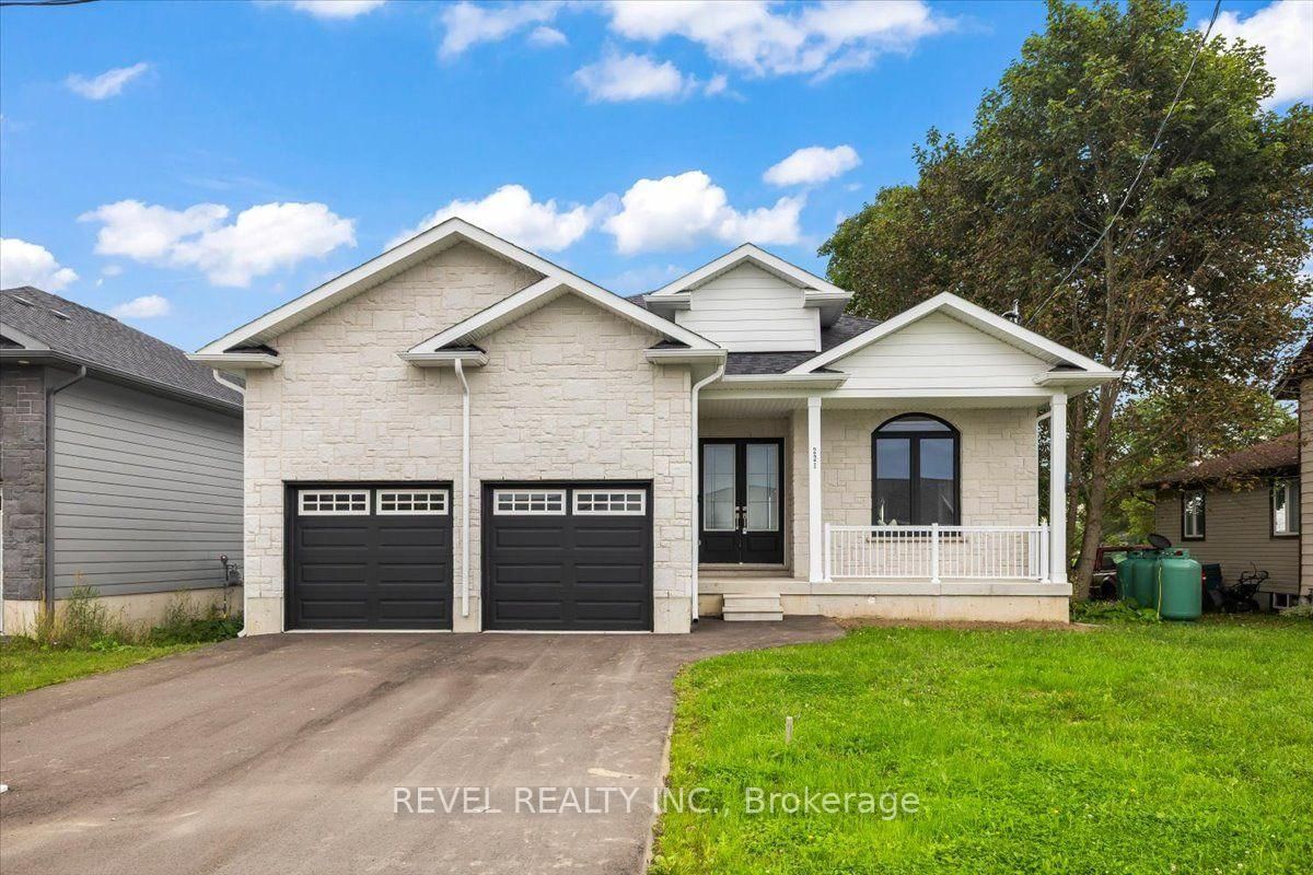 221 Forler Street • West Grey, ON photo 1