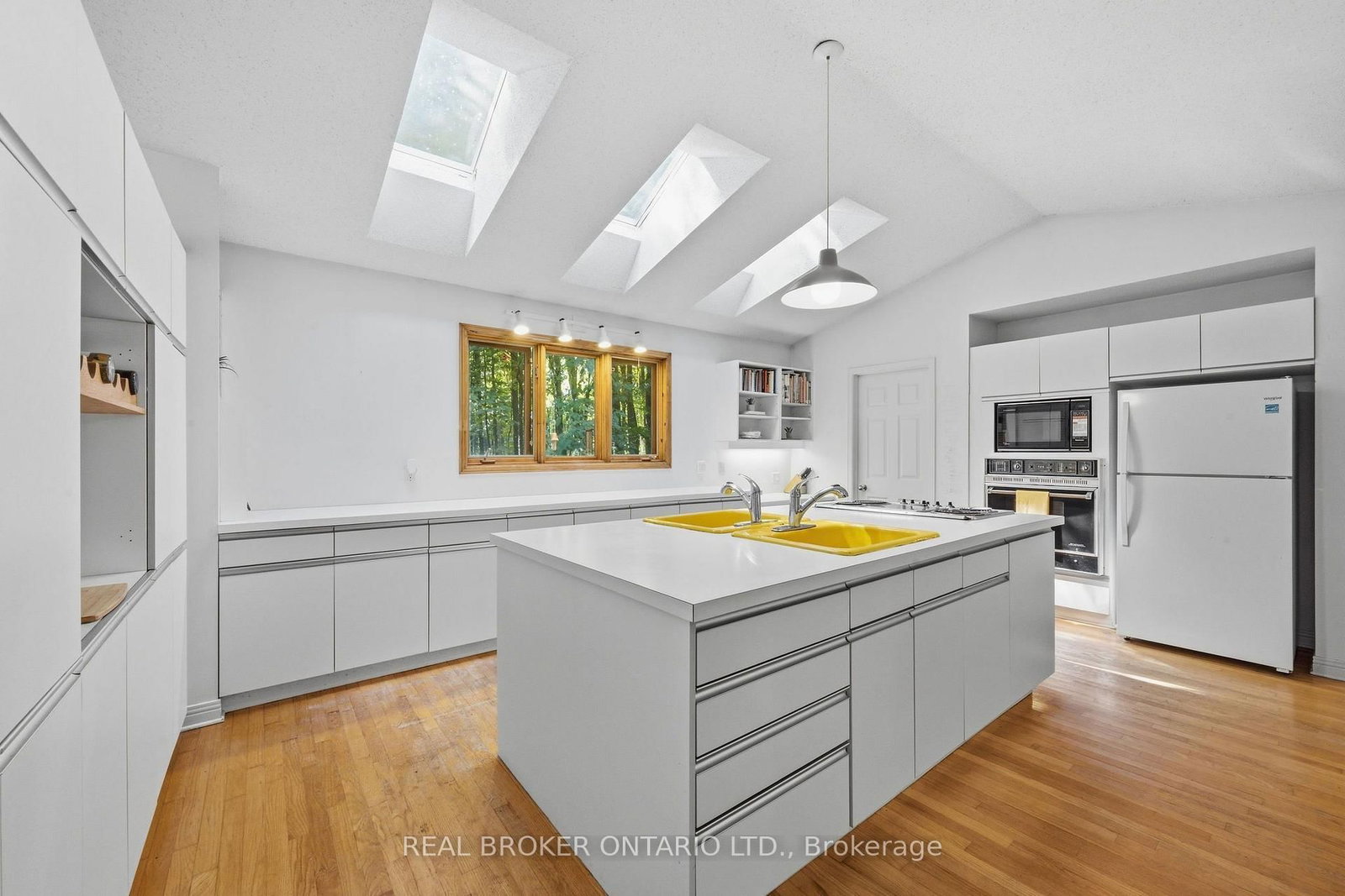 2316 French Hill Road • Ottawa, ON photo 12