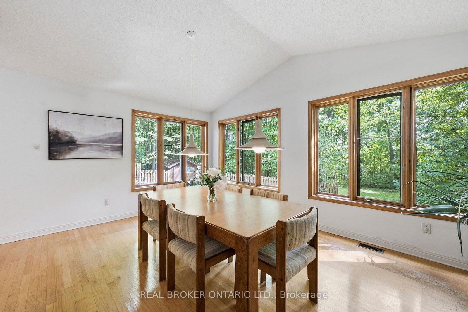 2316 French Hill Road • Ottawa, ON photo 16