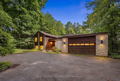 2316 French Hill Road • Ottawa, ON photo 2