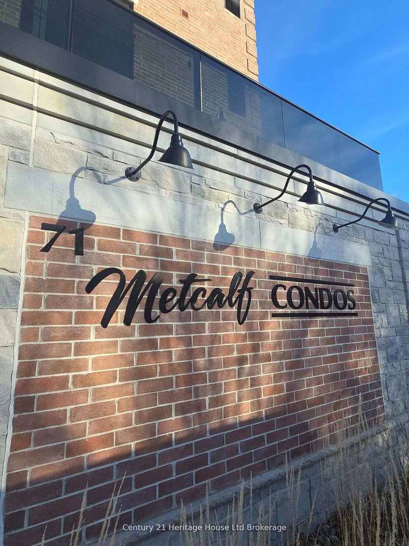 302 - 71 Metcalf Street