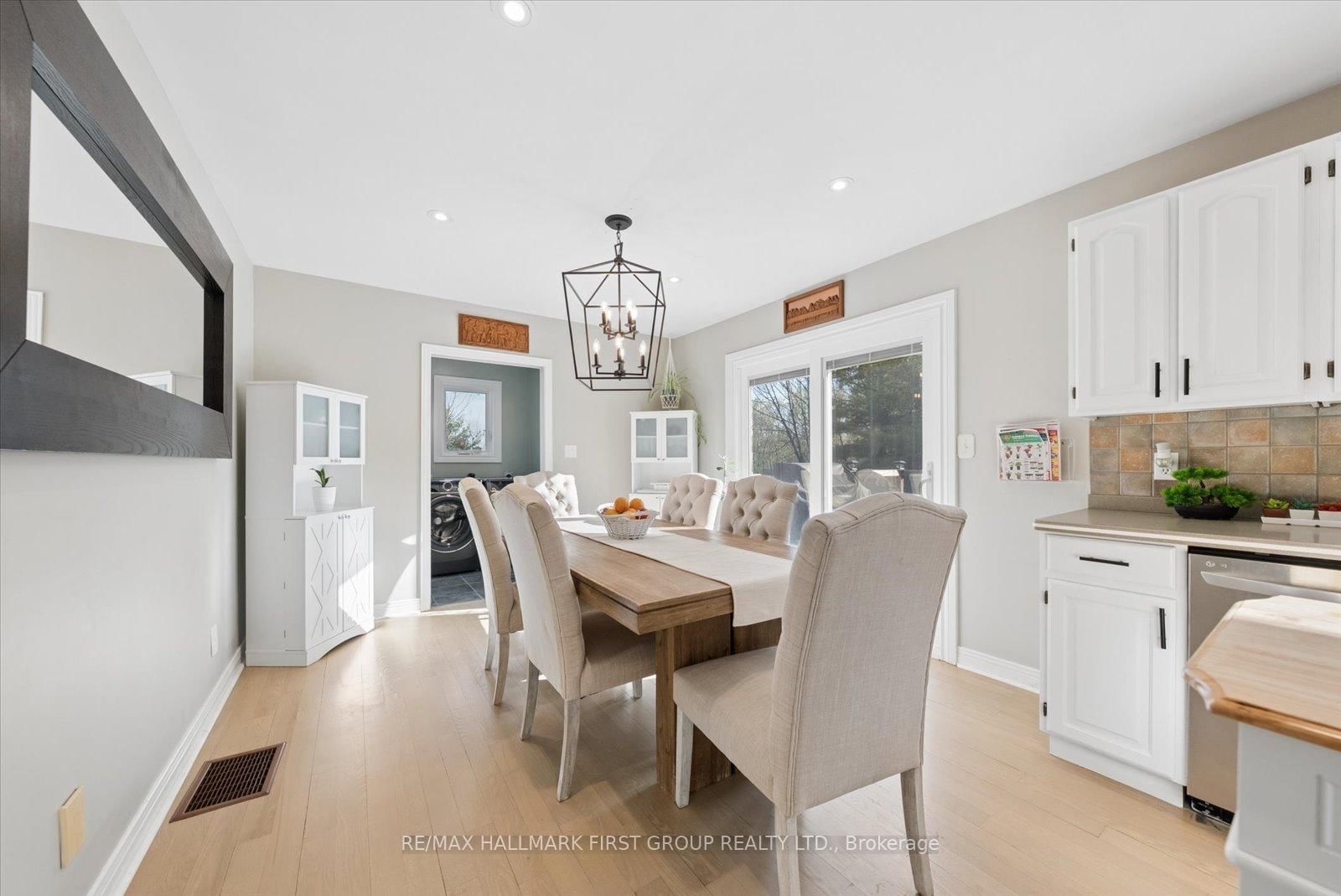 2720 Castle Hill Drive • Hamilton Township, ON photo 6