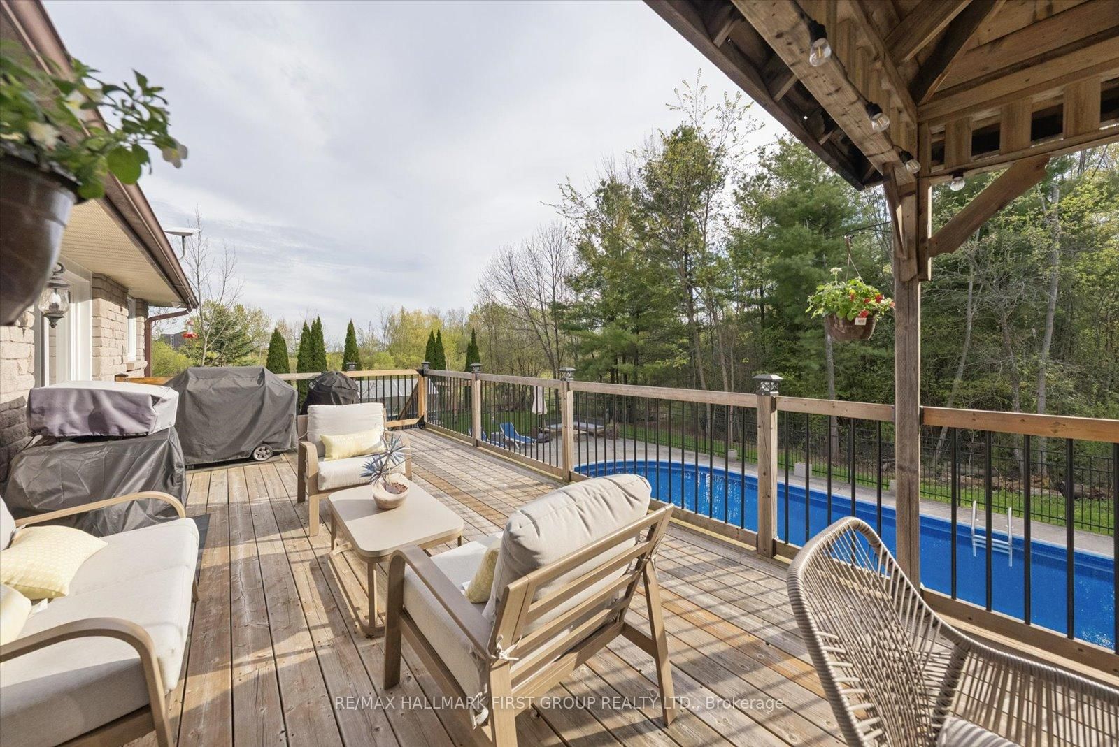2720 Castle Hill Drive • Hamilton Township, ON photo 8