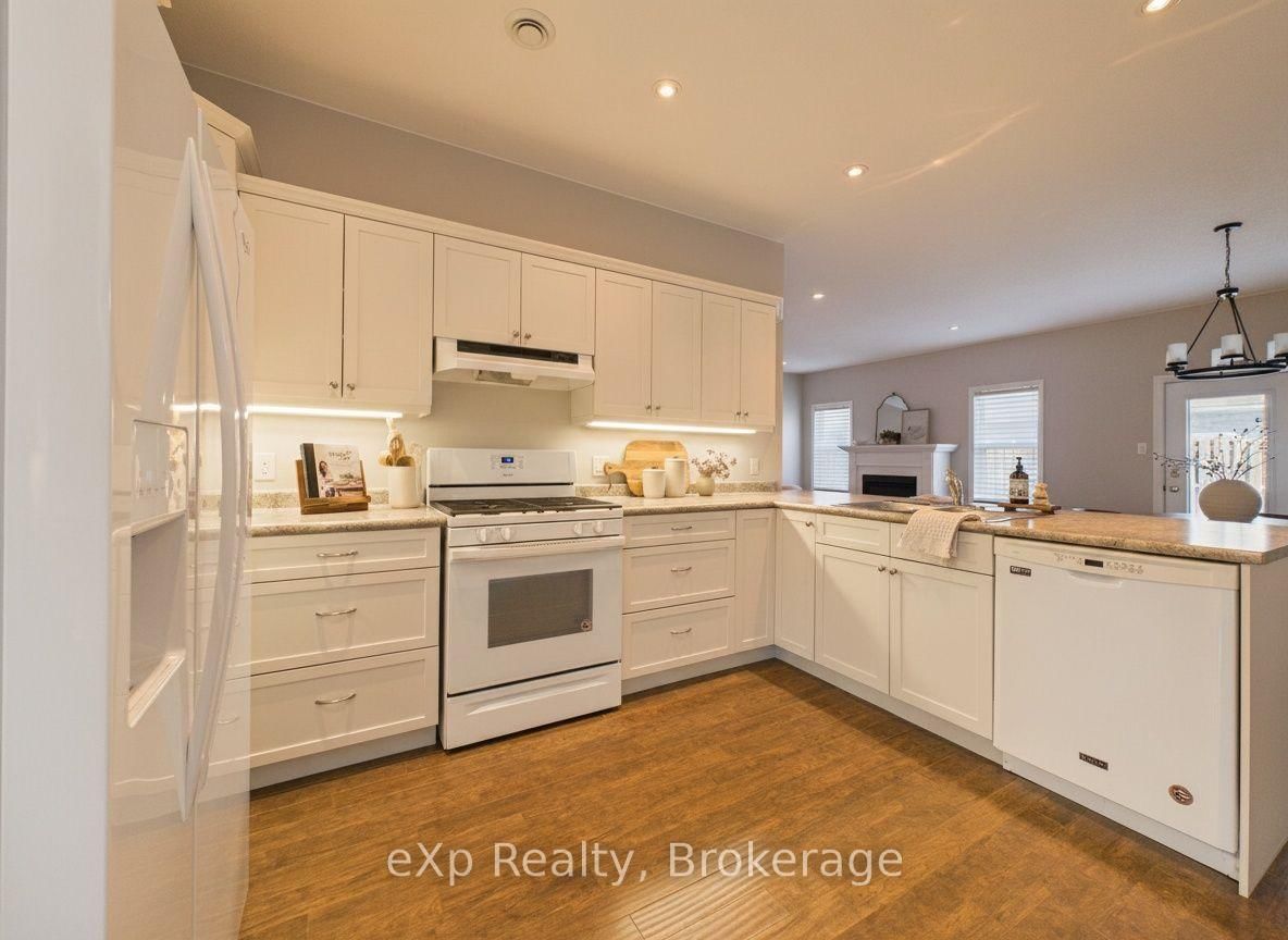 246 GREY Street E • #Unit 20 • Saugeen Shores, ON photo 7