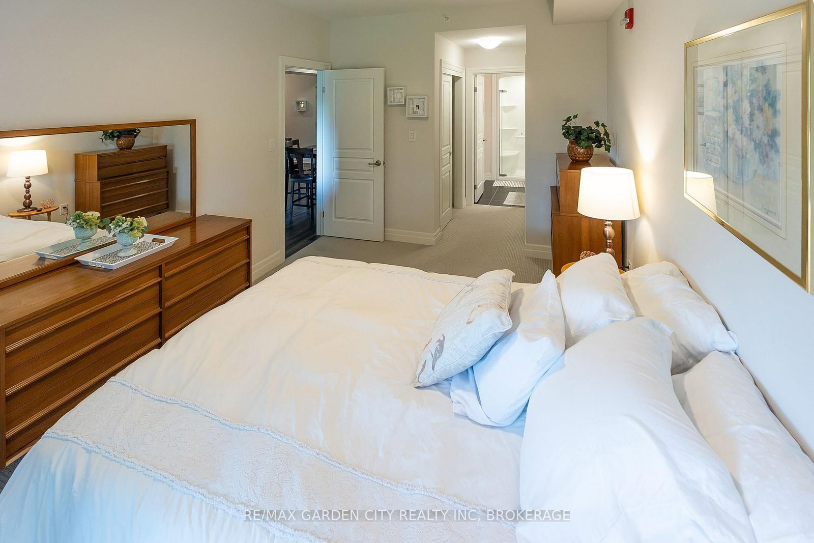 212 Lakeport Road • #303 • St. Catharines, ON photo 26