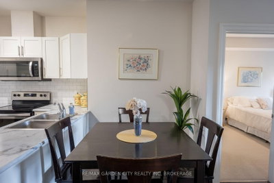 212 Lakeport Road • #303 • St. Catharines, ON photo 8
