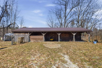 718 Jones Falls Road • Rideau Lakes, ON photo 2