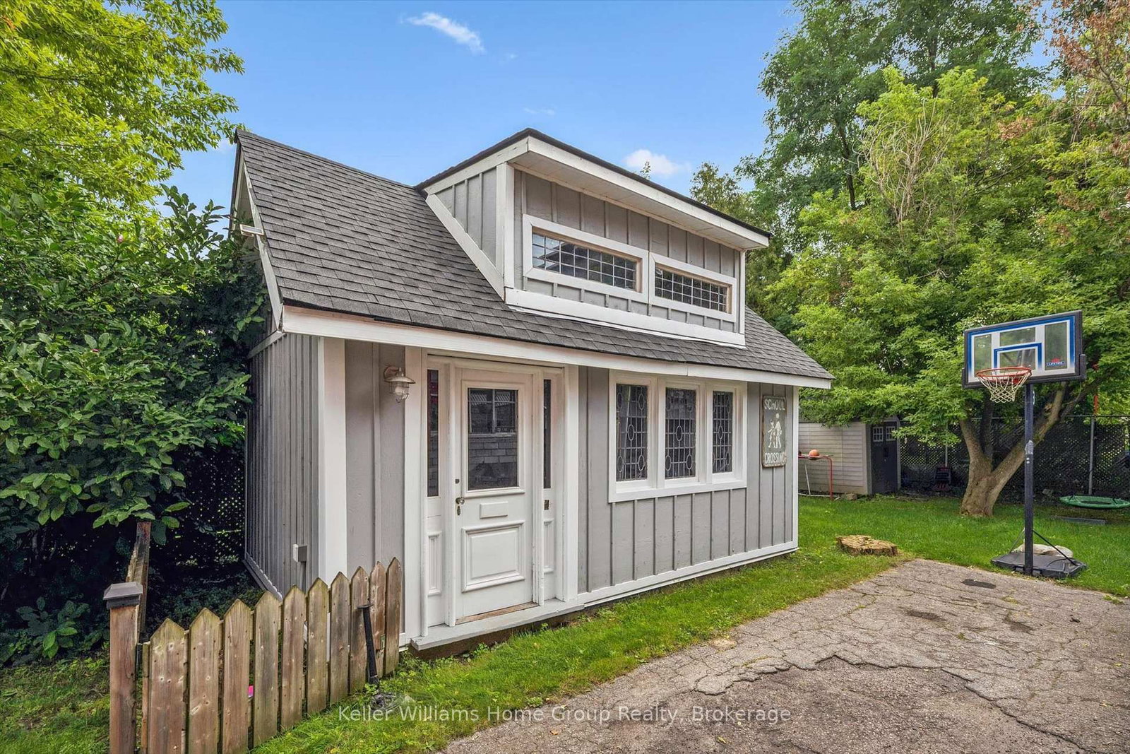 14 Verney Street • Guelph, ON photo 38
