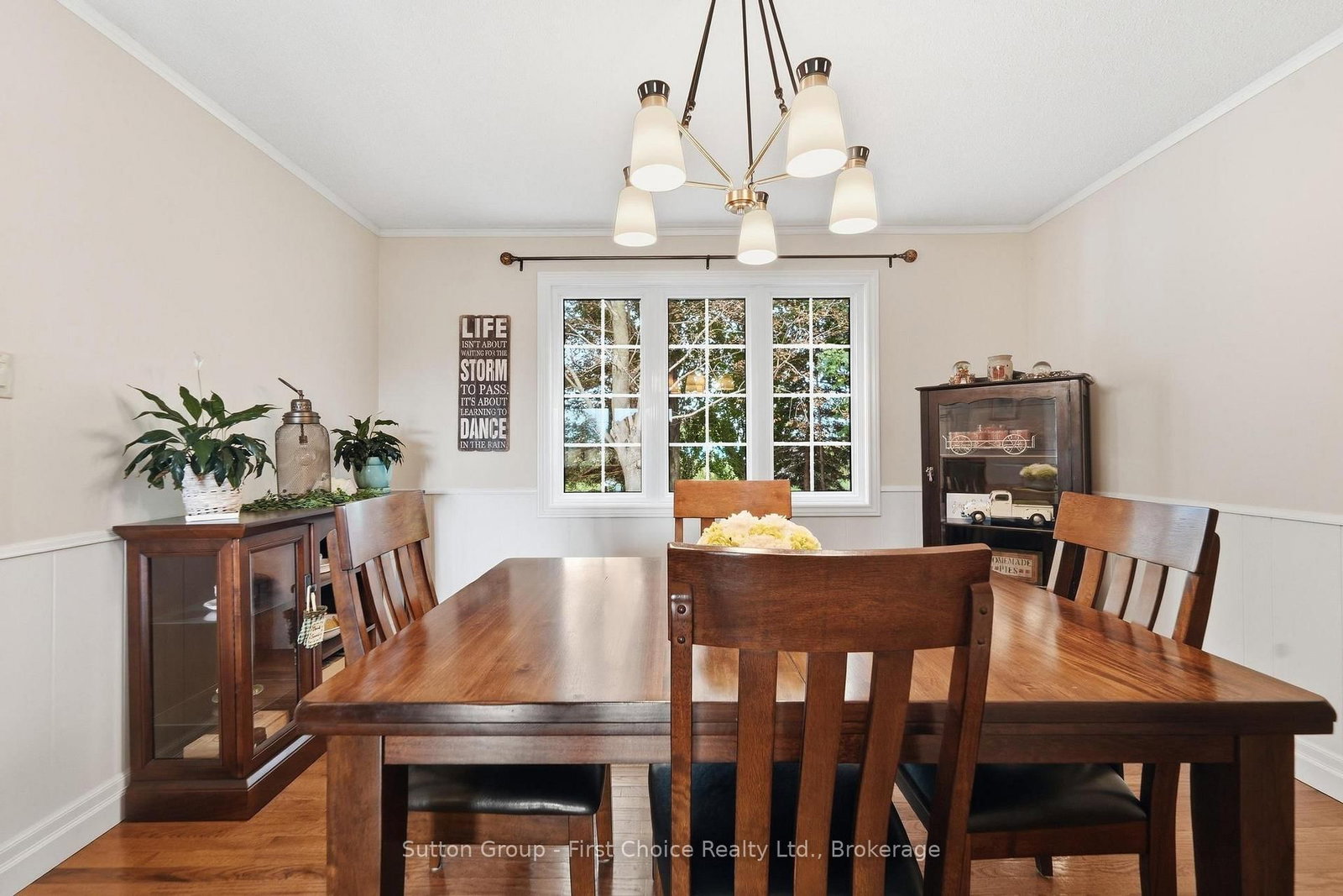 41598 Byers Street • Central Huron, ON photo 12