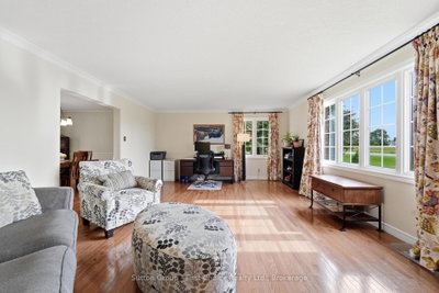 41598 Byers Street • Central Huron, ON photo 9