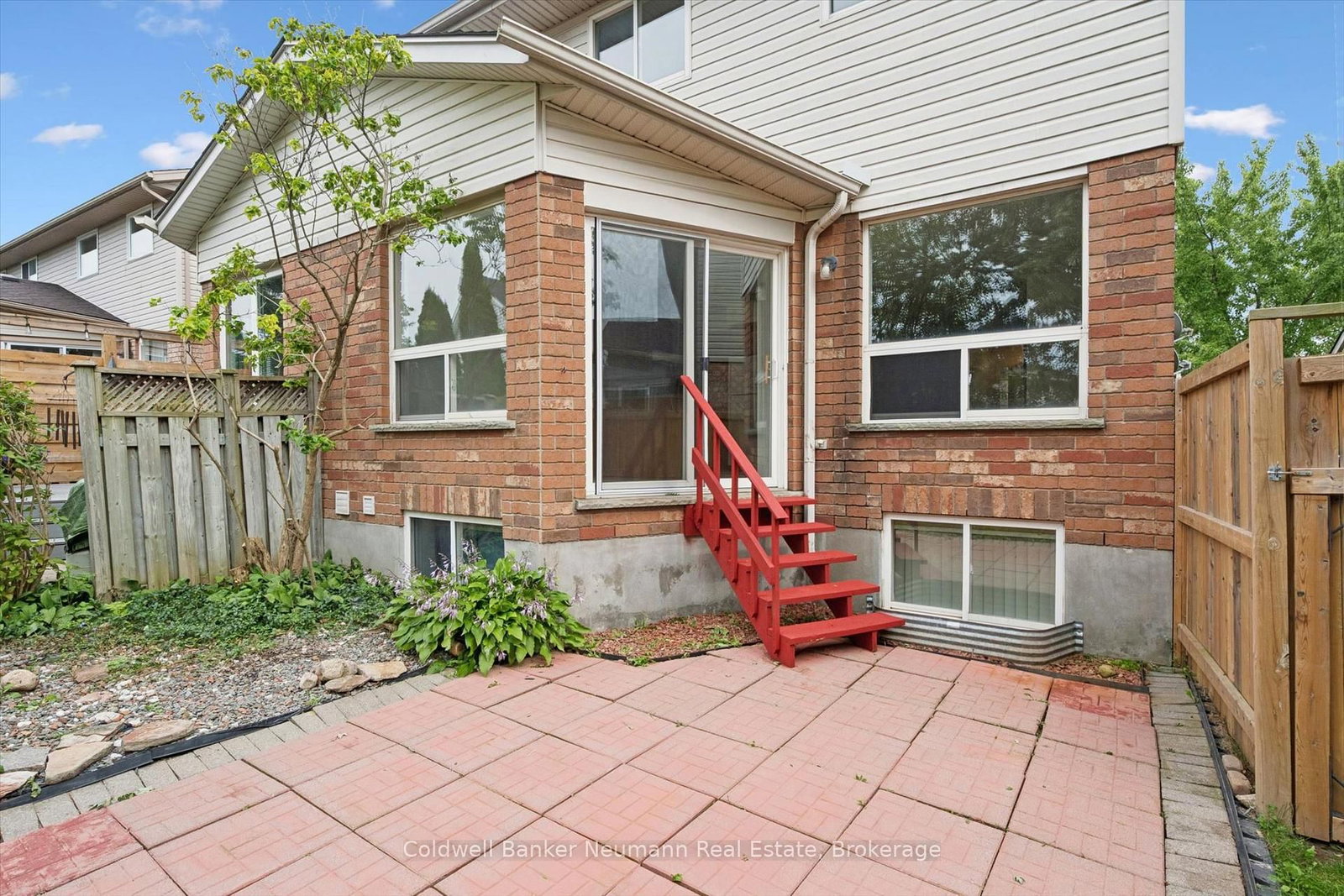 24 Lee Street • Guelph, ON photo 46