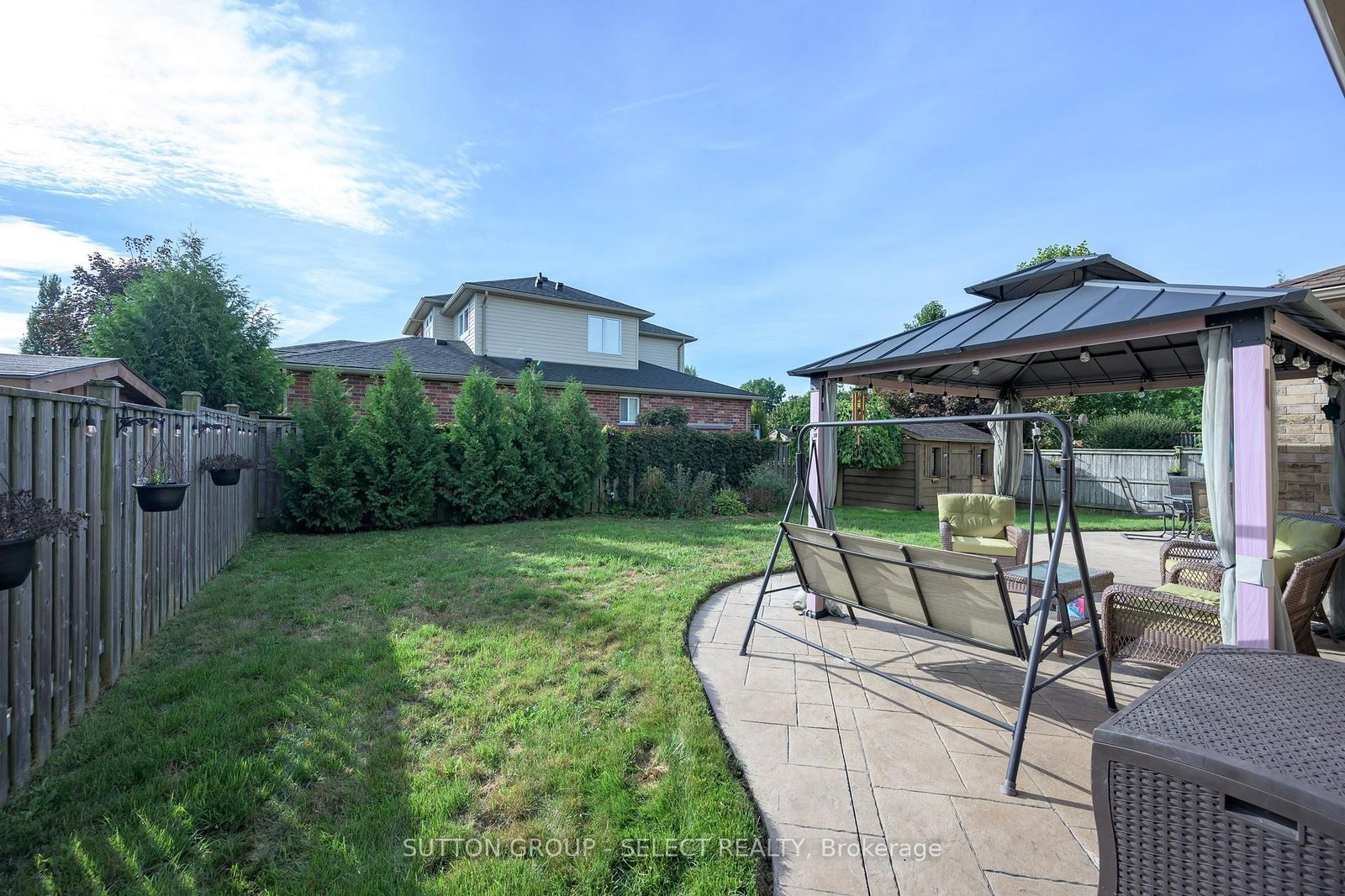 3 Fieldstone Crescent N • Middlesex Centre, ON photo 32