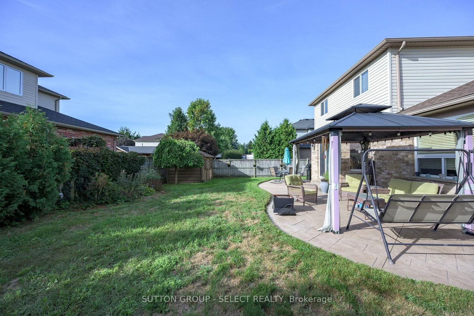 3 Fieldstone Crescent N • Middlesex Centre, ON photo 33