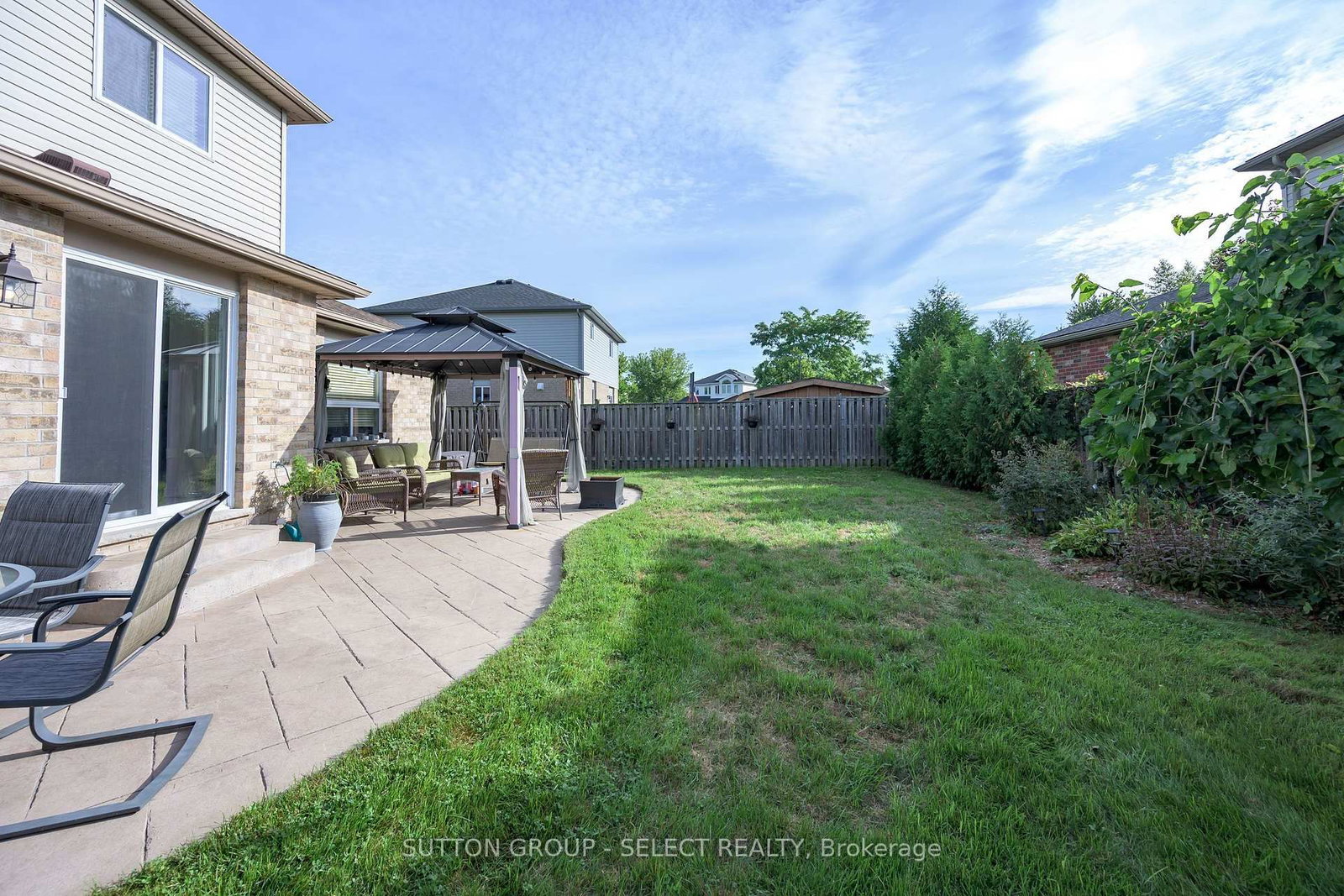 3 Fieldstone Crescent N • Middlesex Centre, ON photo 37