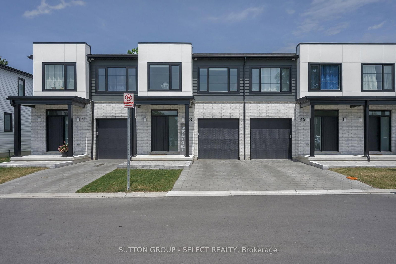 101 Swales Avenue • #43 • Strathroy-Caradoc, ON photo 1