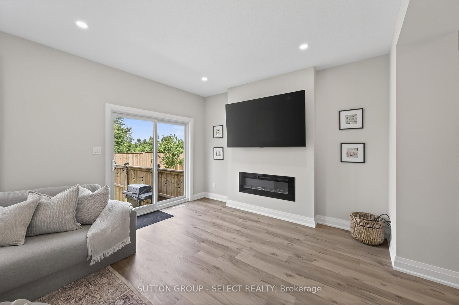 101 Swales Avenue • #43 • Strathroy-Caradoc, ON photo 10