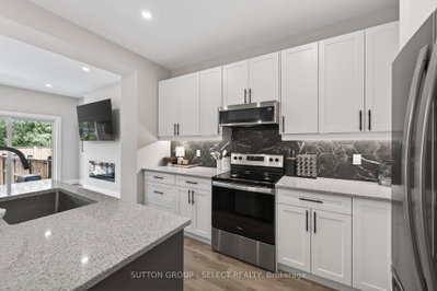 101 Swales Avenue • #43 • Strathroy-Caradoc, ON photo 5