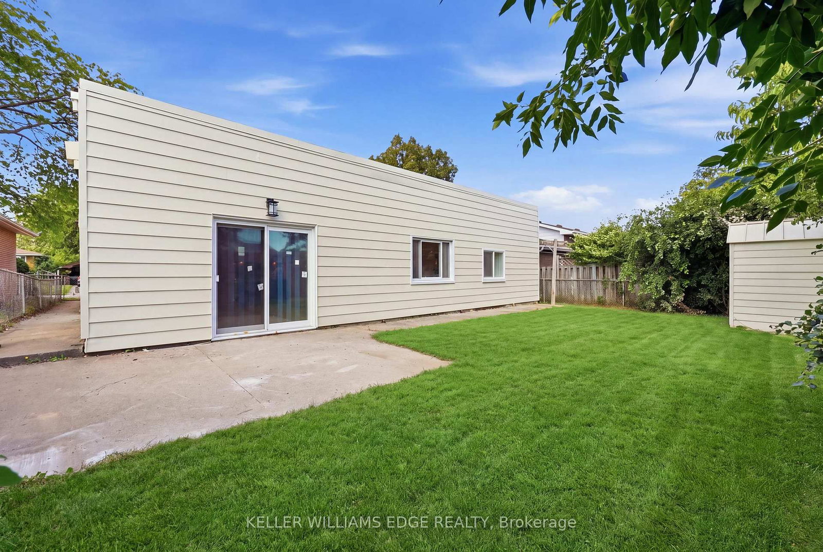 43 Champlain Avenue • Hamilton, ON photo 23