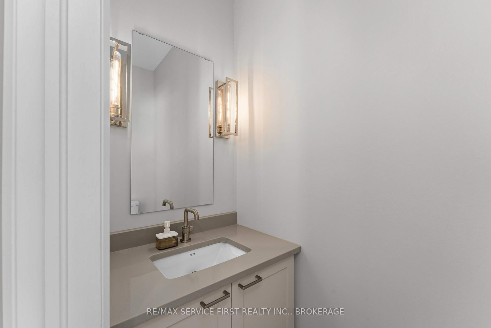 15 Grange Street • Kingston, ON photo 16