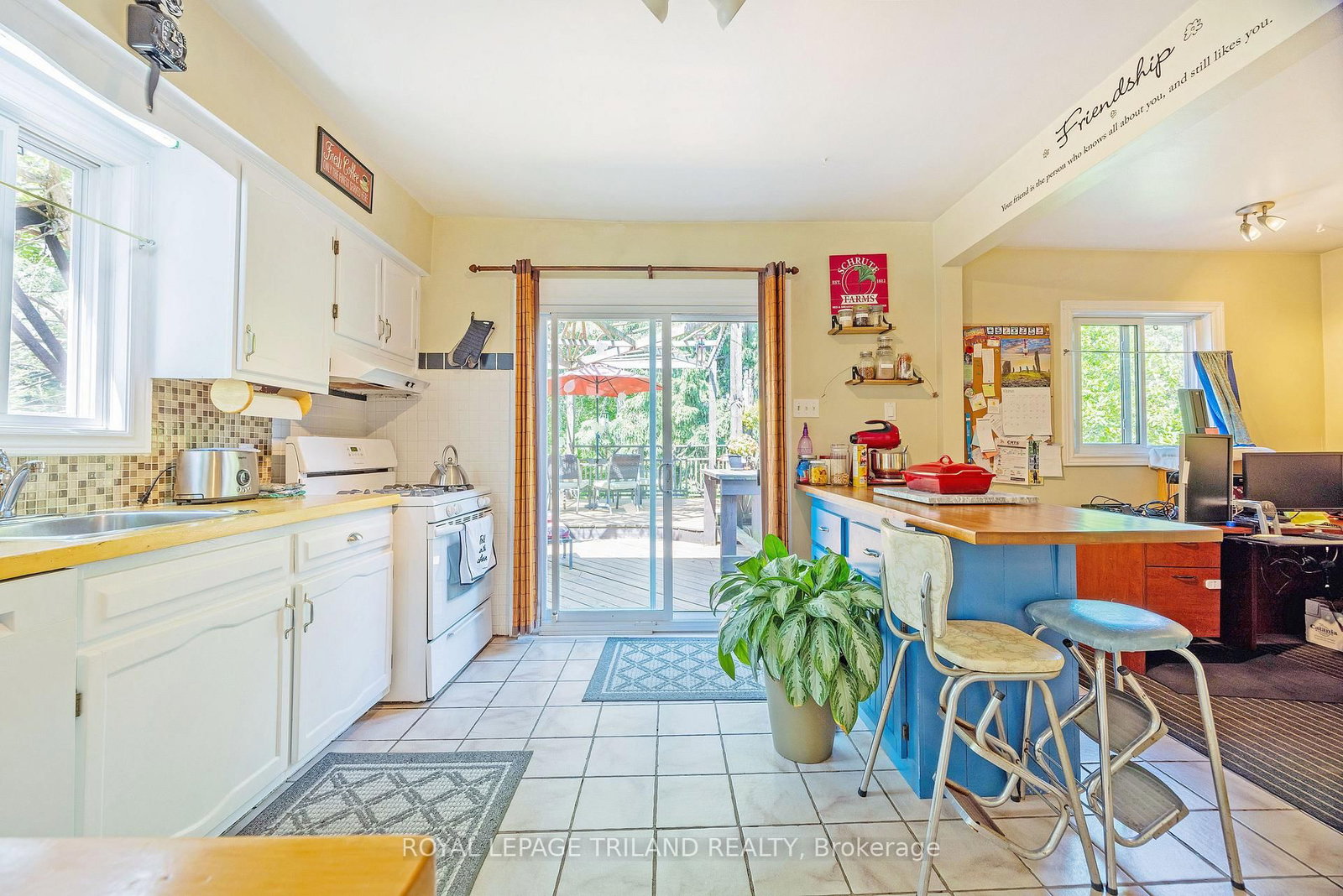 29 OLIVER Street • St. Thomas, ON photo 12