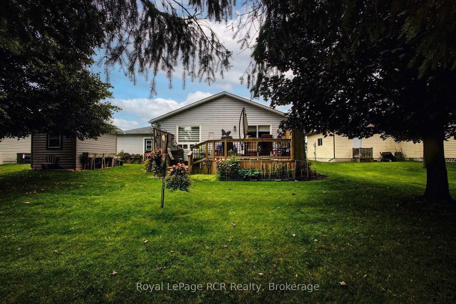 108 Meadowview Lane • North Perth, ON photo 34