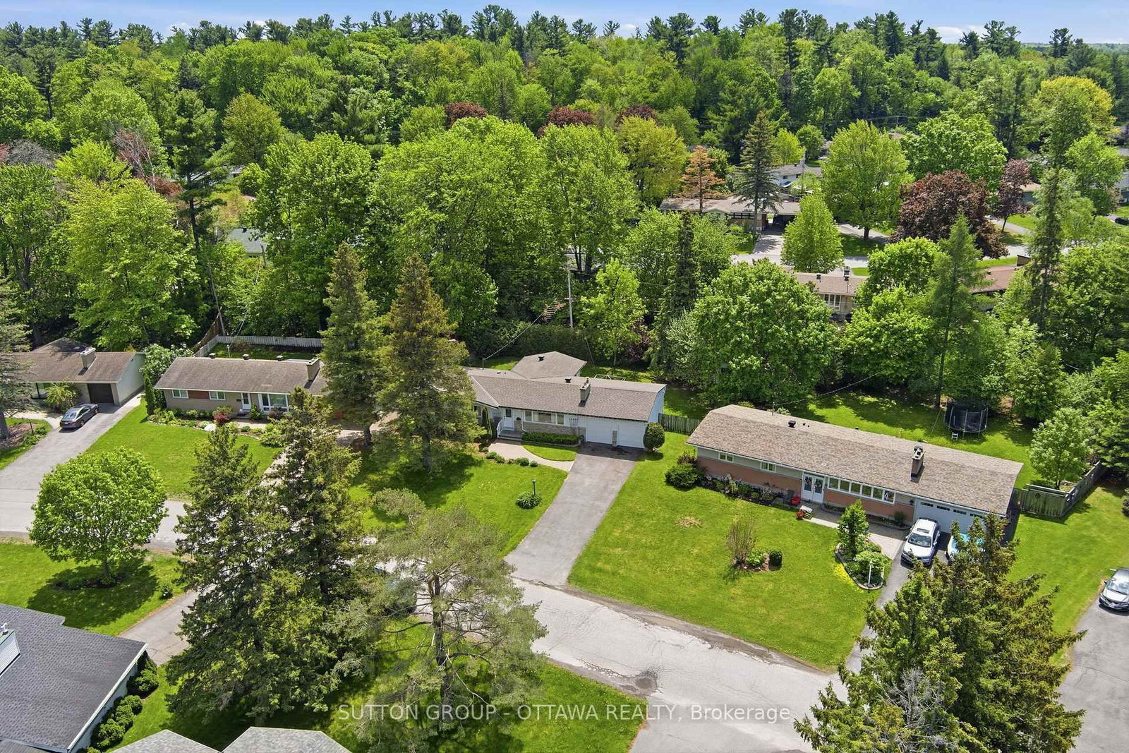 45 Larkspur Drive • Ottawa, ON photo 47