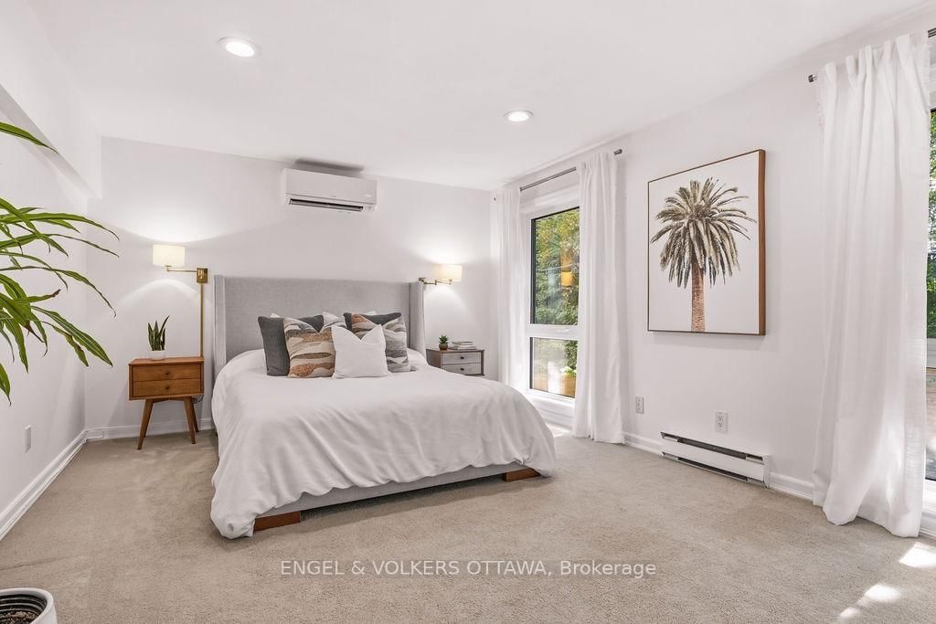 694 ISLAND PARK Drive • Ottawa, ON photo 22
