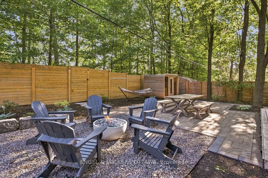 694 ISLAND PARK Drive • Ottawa, ON photo 36