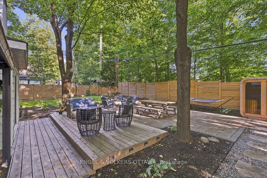 694 ISLAND PARK Drive • Ottawa, ON photo 39