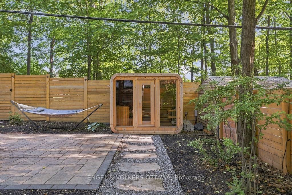 694 ISLAND PARK Drive • Ottawa, ON photo 41