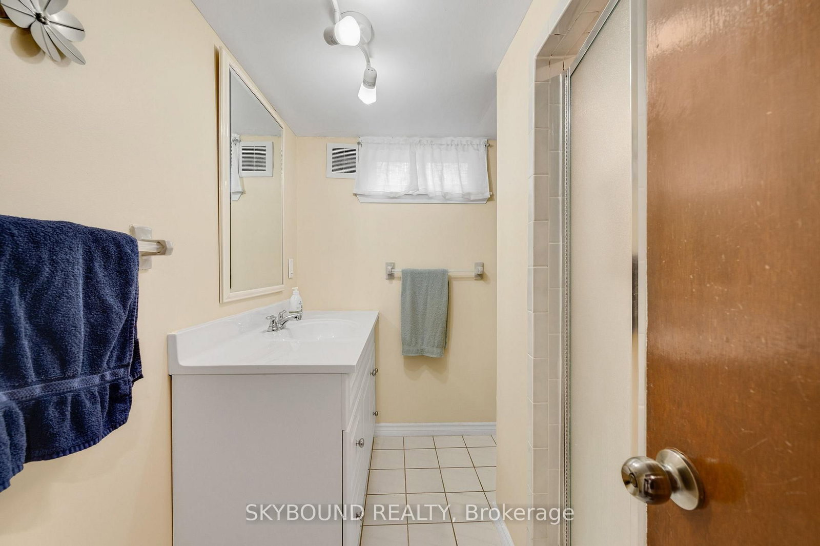 68 Ted Street • St. Catharines, ON photo 24