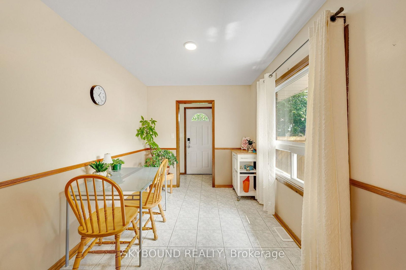 68 Ted Street • St. Catharines, ON photo 8