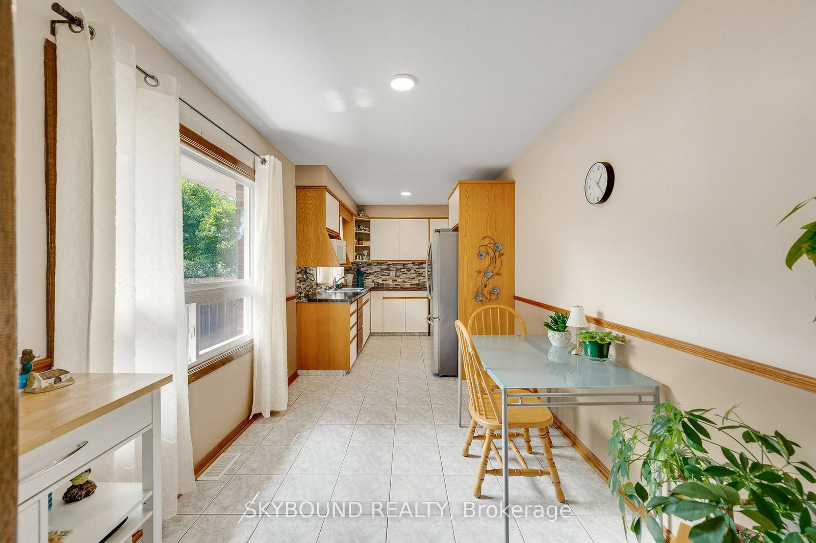 68 Ted Street • St. Catharines, ON photo 9