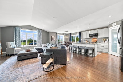 608 Mitchell Road • Belleville, ON photo 6