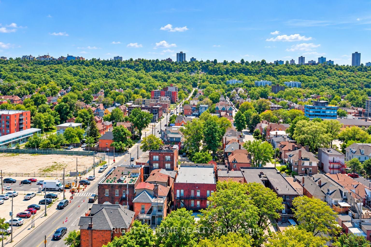663 KING Street E • Hamilton, ON photo 11