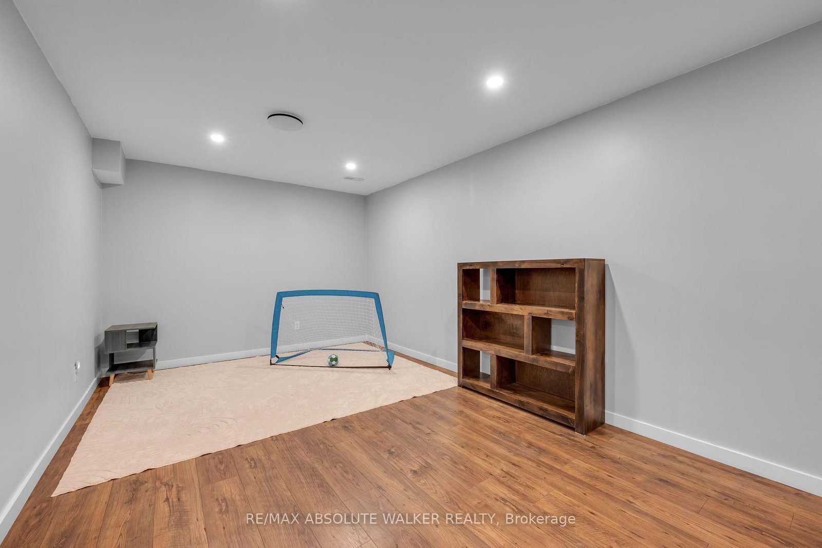 355 Nestleton Street • Ottawa, ON photo 41