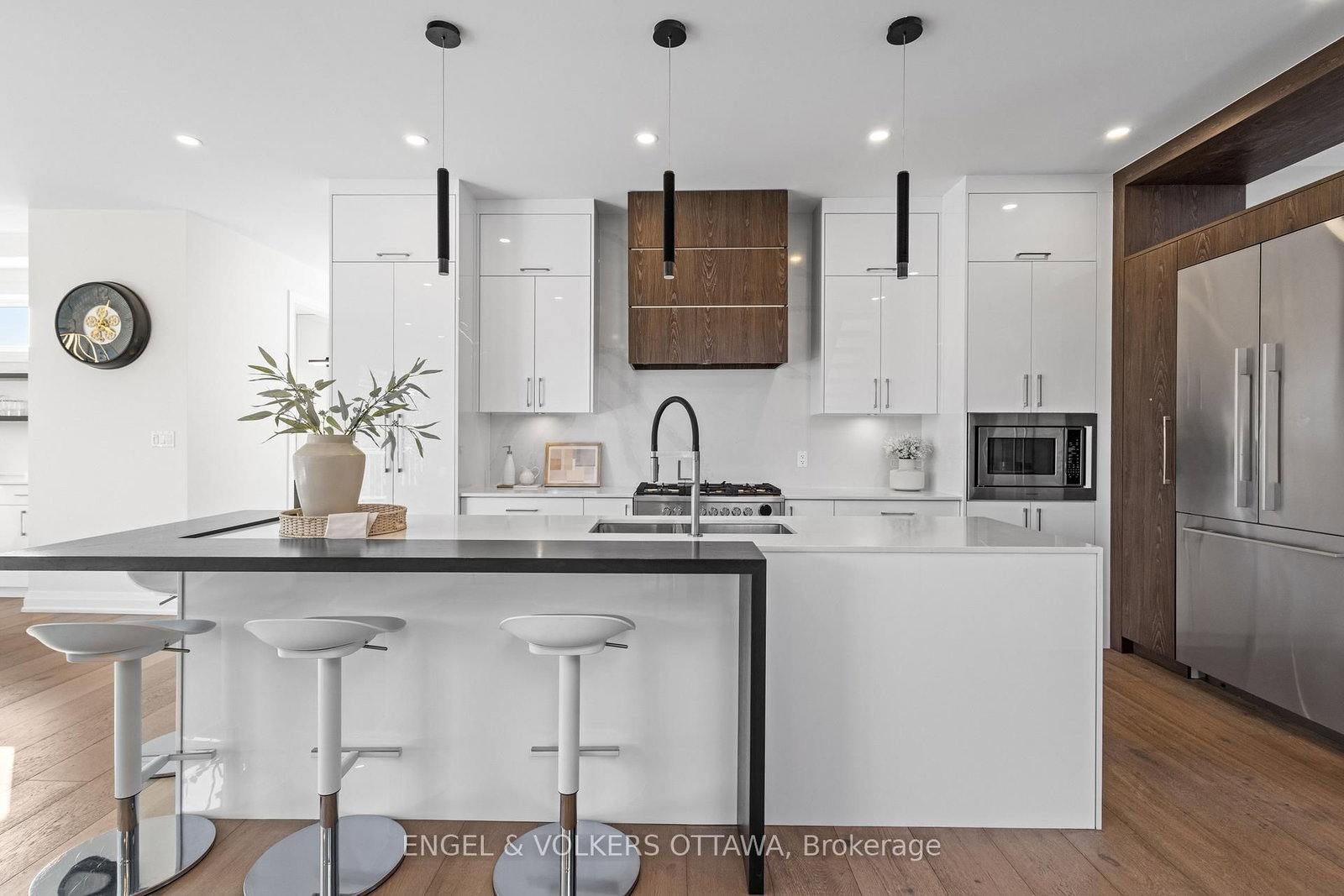 736 Sherbourne Road • Ottawa, ON photo 14
