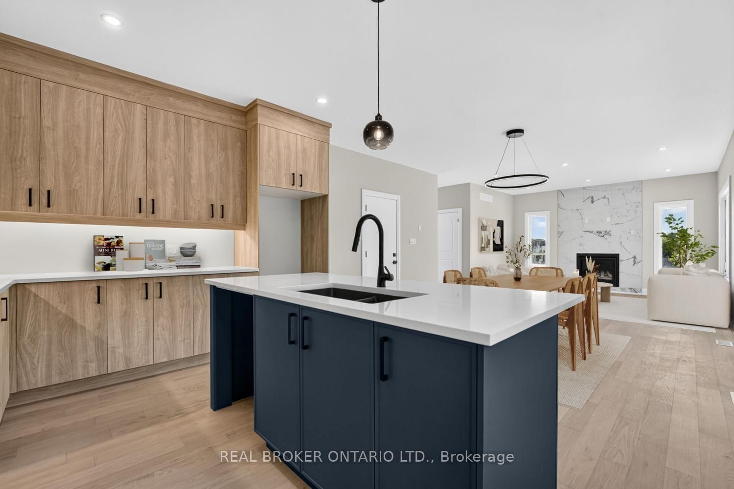 6632 Alexa Common • Niagara Falls, ON photo 11