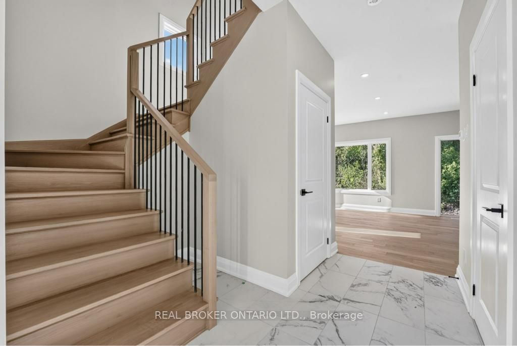 6632 Alexa Common • Niagara Falls, ON photo 17