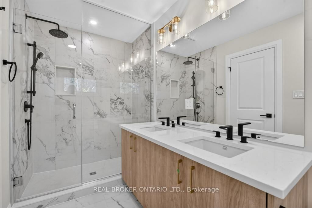 6632 Alexa Common • Niagara Falls, ON photo 38