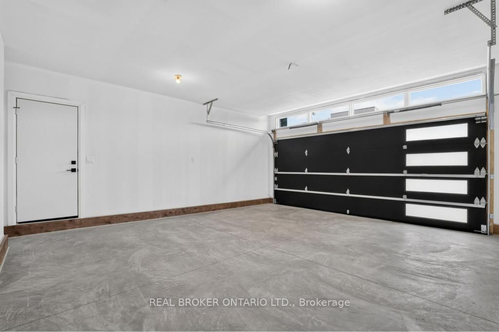 6632 Alexa Common • Niagara Falls, ON photo 45