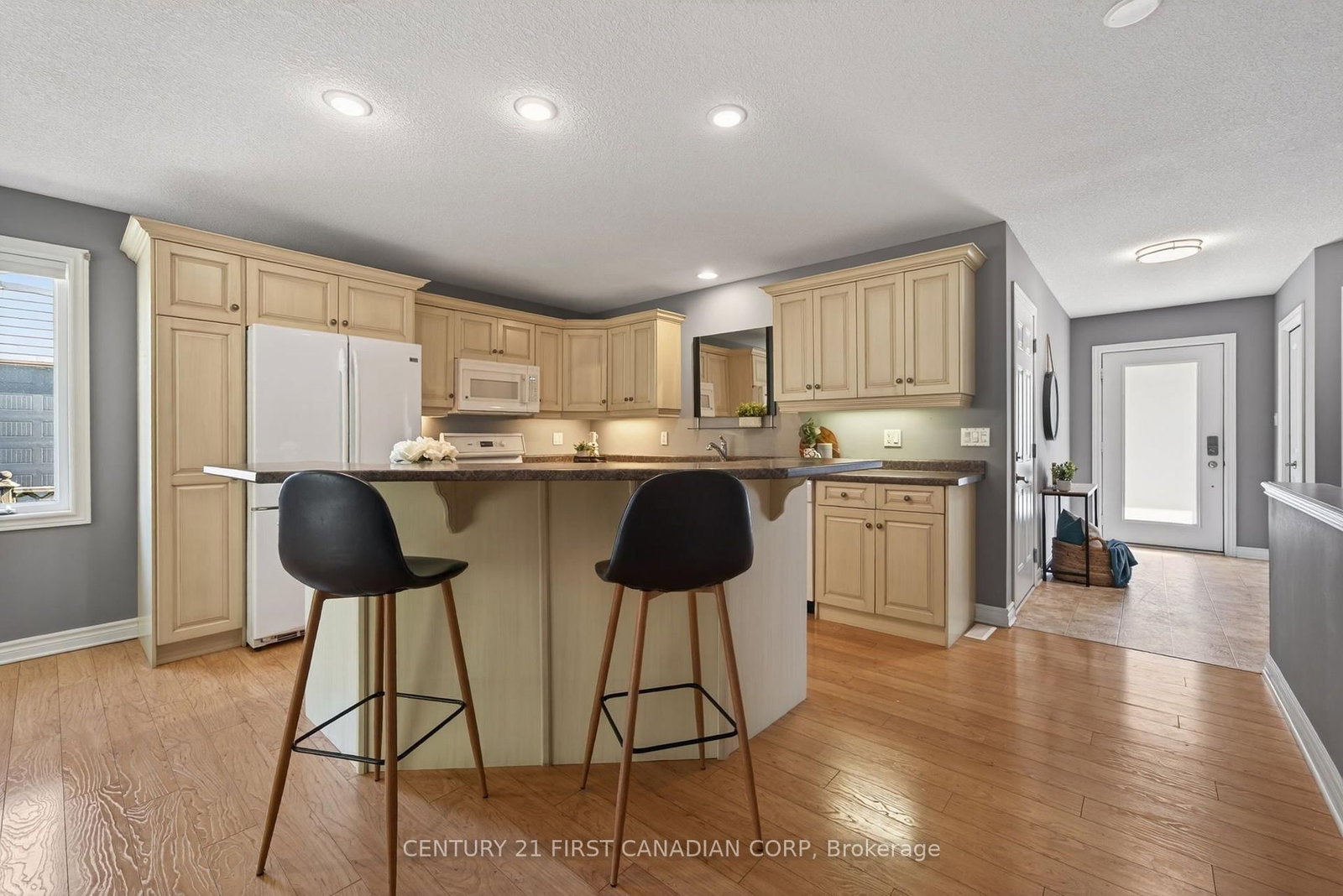 171 Francis Street • South Huron, ON photo 5