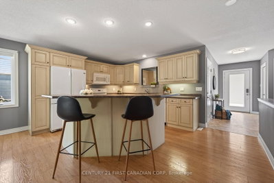 171 Francis Street • South Huron, ON photo 5