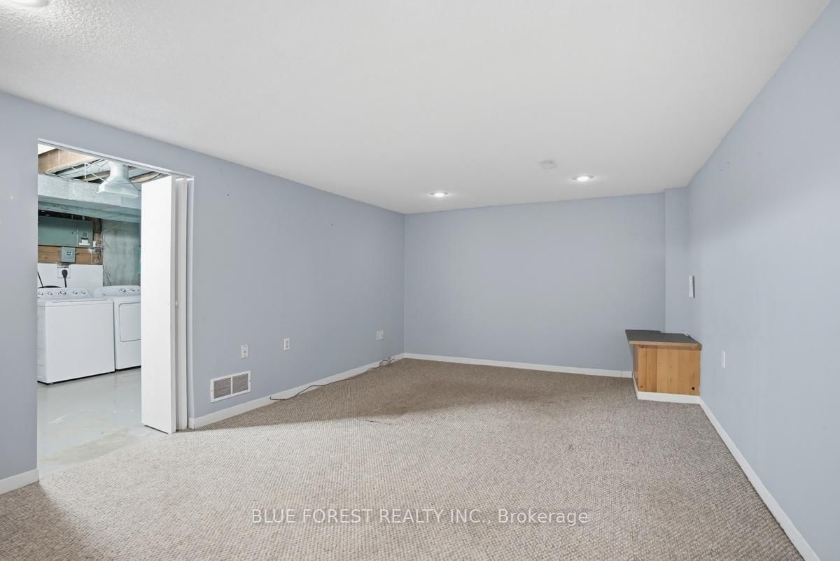 230 Cairn Street • London South, ON photo 36